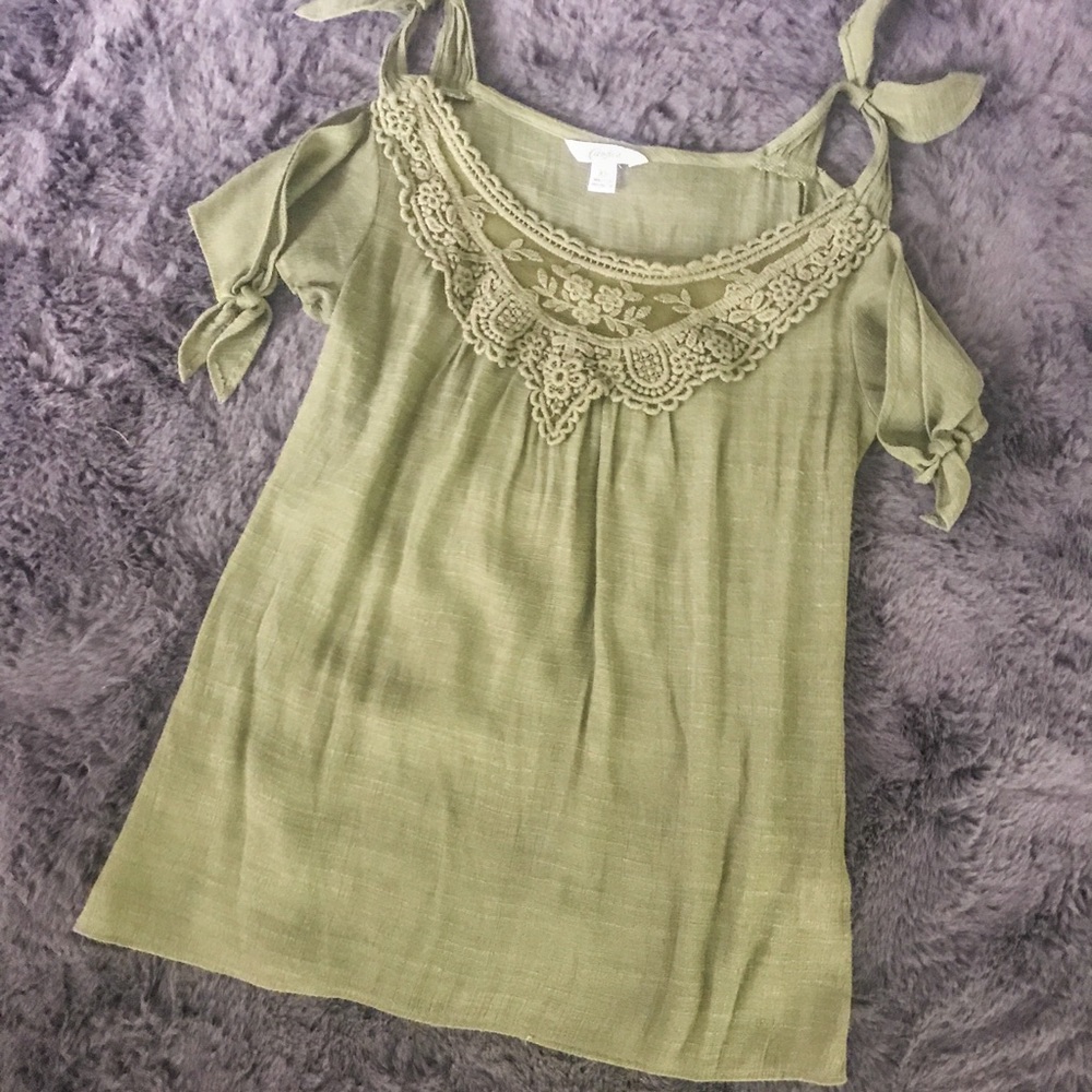 Green Lace Tank Blouse